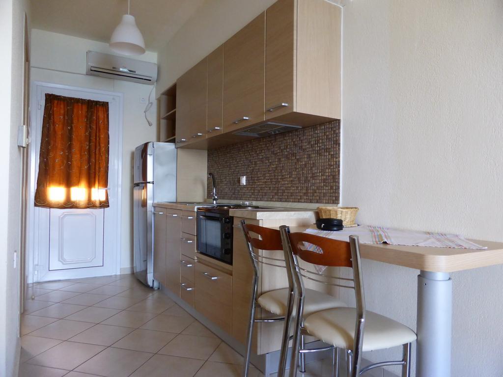 Perdikis Apartments - Paliouria Kókkinon Nerón Kültér fotó